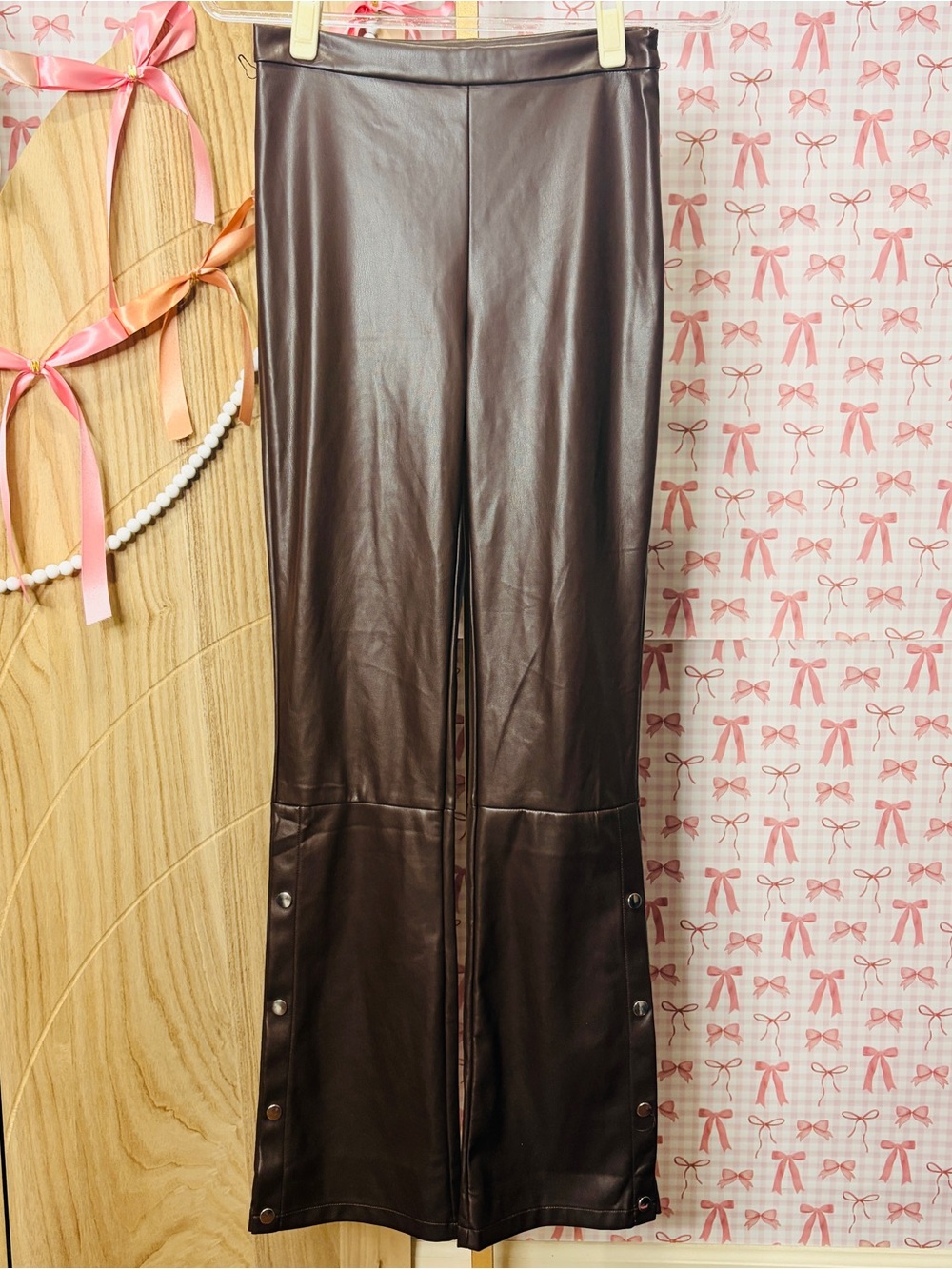 Superdown Revolve Paloma Vegan Faux Leather Chocolate Side Snap Flare Pants S